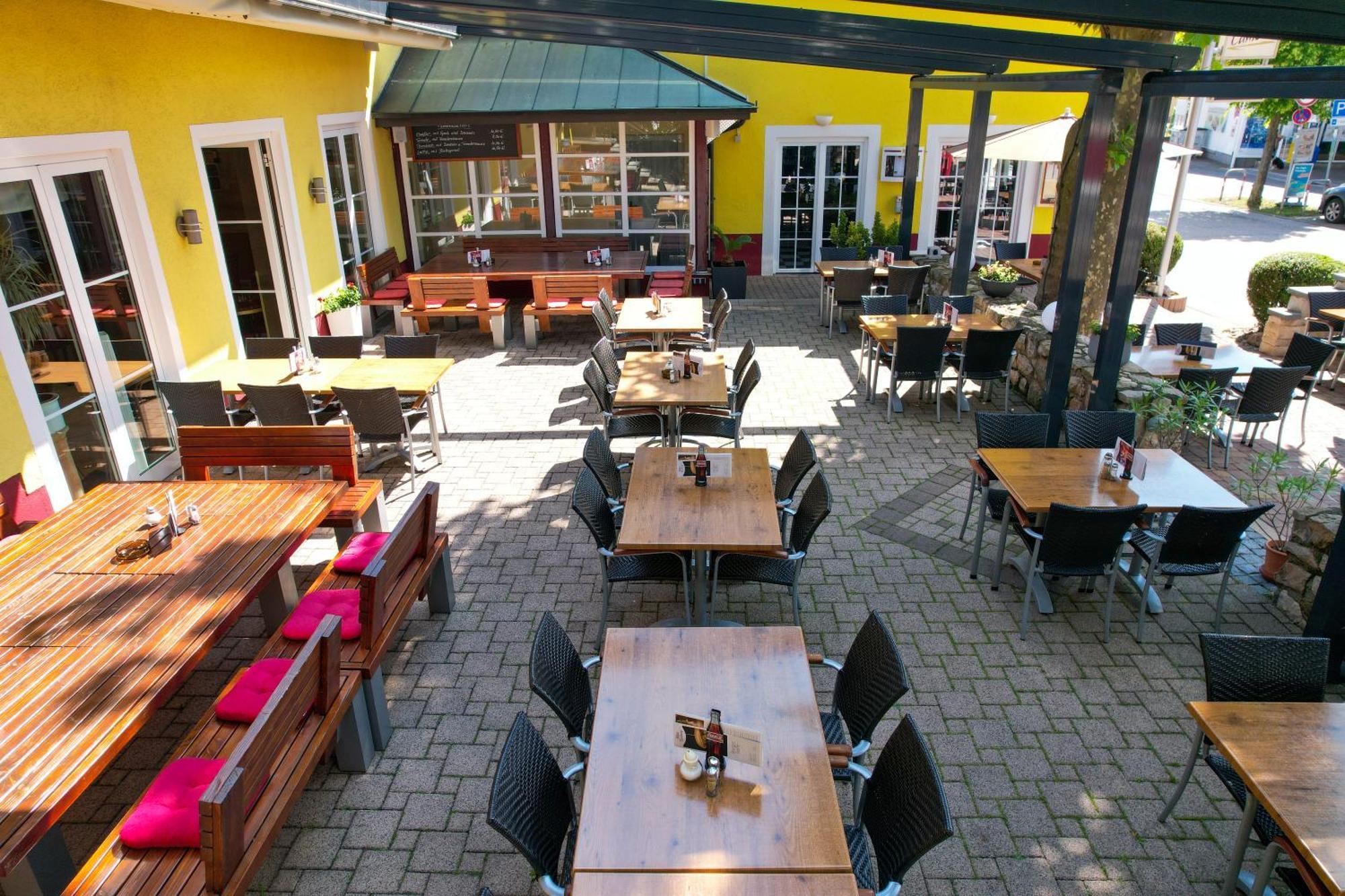Tuniberg Restaurant Hotel Freiburg im Breisgau Dış mekan fotoğraf