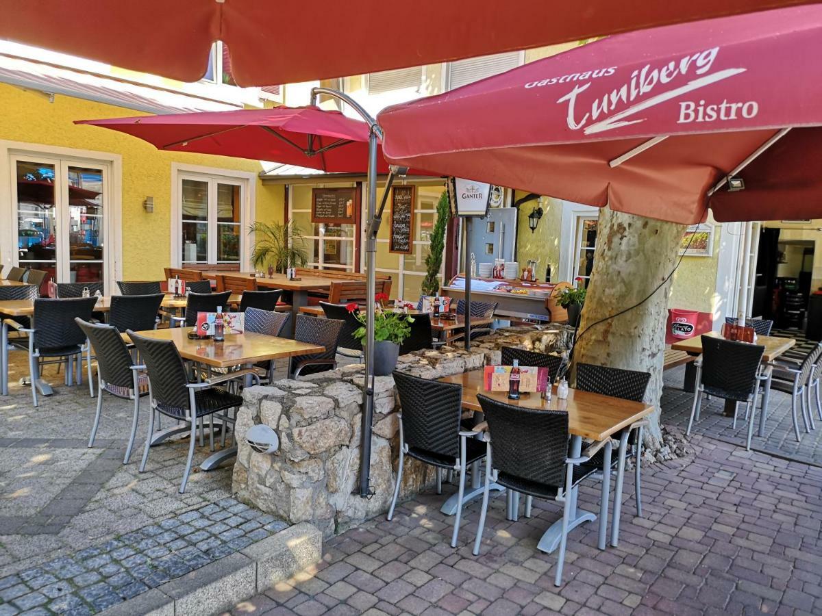 Tuniberg Restaurant Hotel Freiburg im Breisgau Dış mekan fotoğraf
